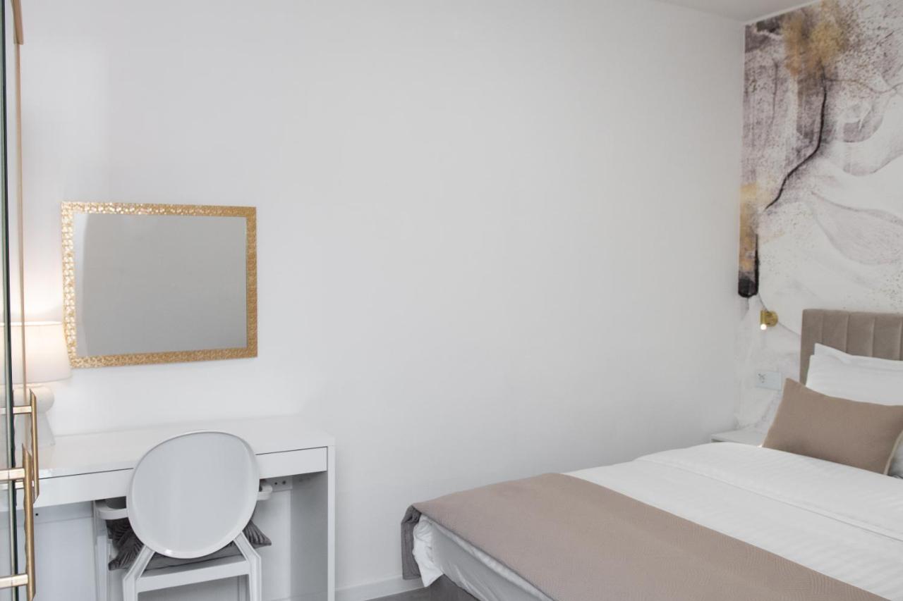 Apartment Maris ชิเบนิก ภายนอก รูปภาพ